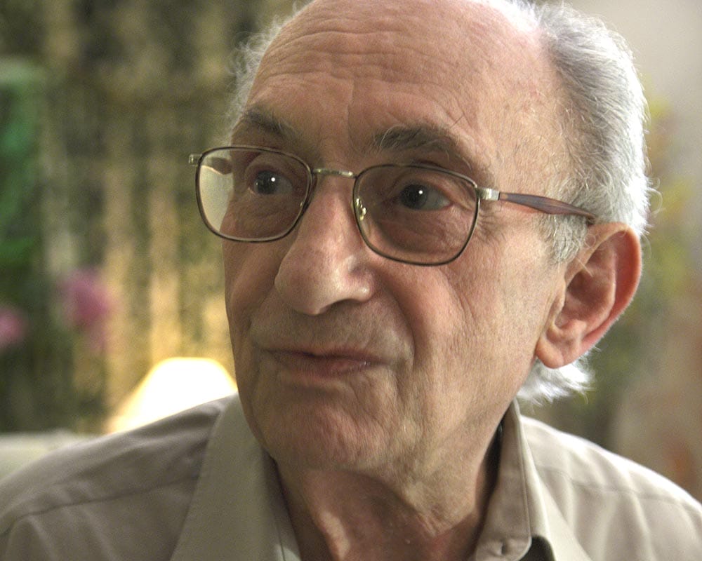 Alter Mann mit Brille